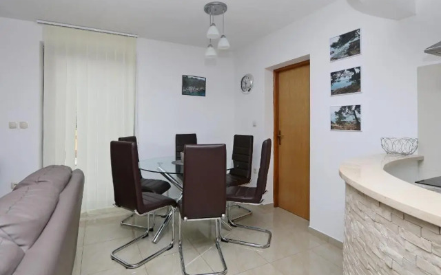 Apartments Intiv