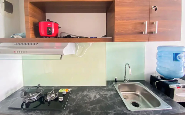 Warm And Cozy Stay Studio Room At Patraland Urbano Apartment