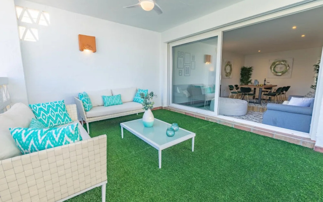 Vacation Marbella I Las Canas Beachfront Haven, Sea View, Jacuzzi