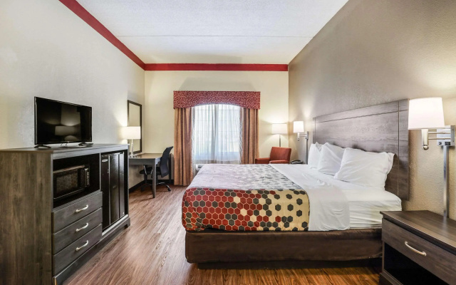 Econo Lodge Inn & Suites Marianna South