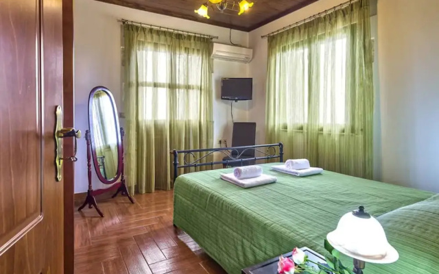 Grecian Villas Chania