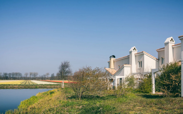 Semi-detached Holiday Home Near the Sea