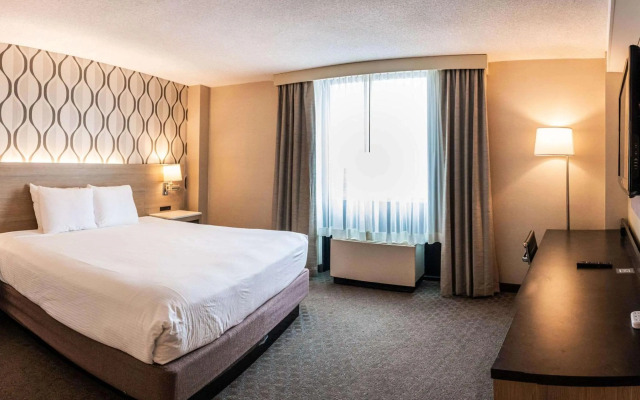 Radisson Hotel Duluth - Harborview