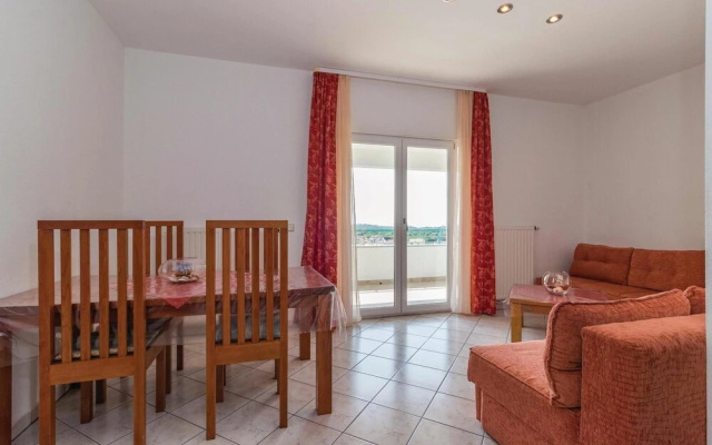 Nice Home in Pula With Wifi and 5 Bedrooms