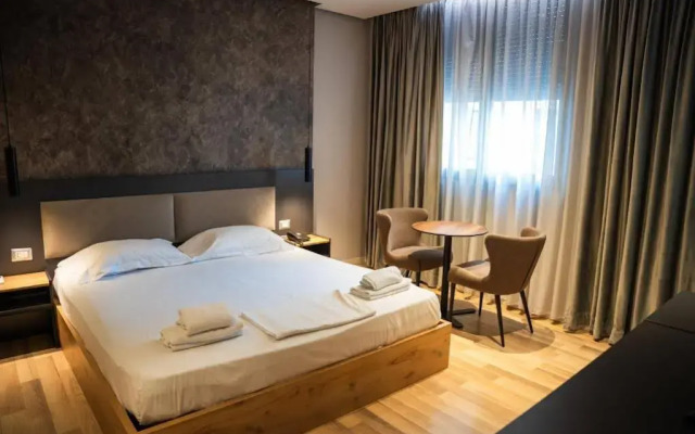 Center Boutique Hotel