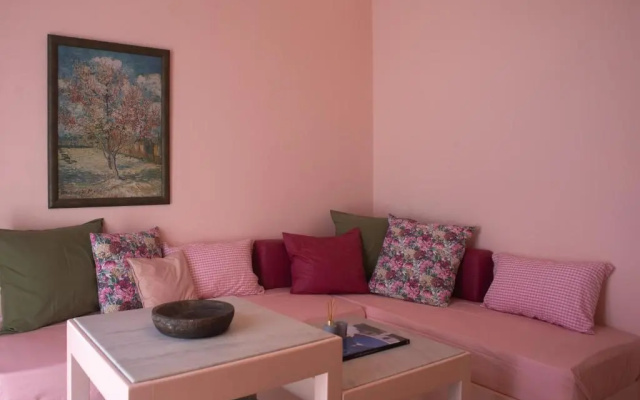 Ann's apartment II