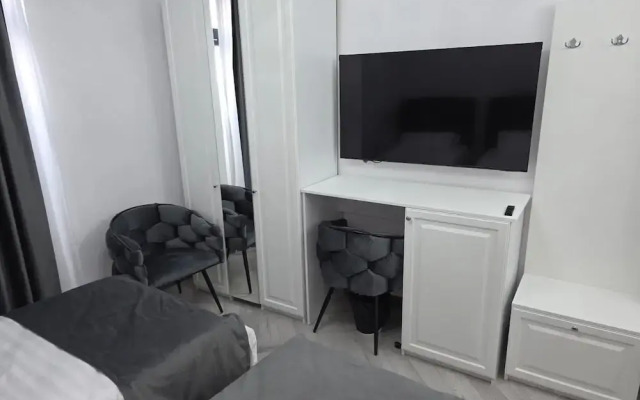 Hotel Monica