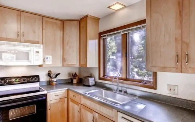 Scenic Wonders Muir House 3 Bedrooms