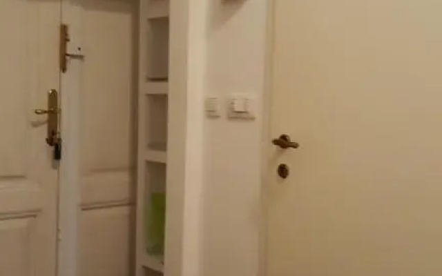 Studio Apartment Greis