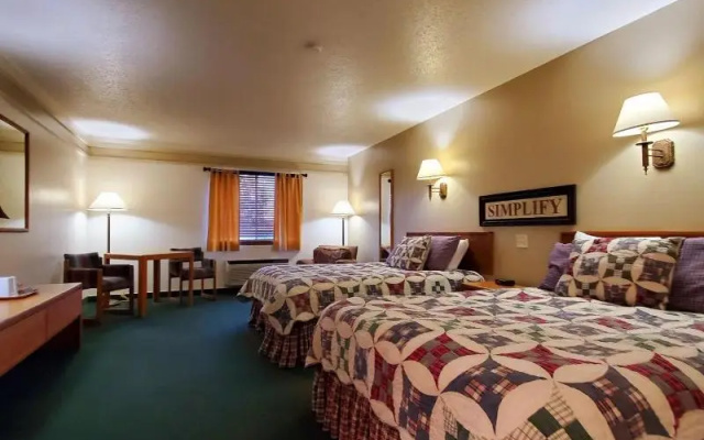 Covered Wagon Motel