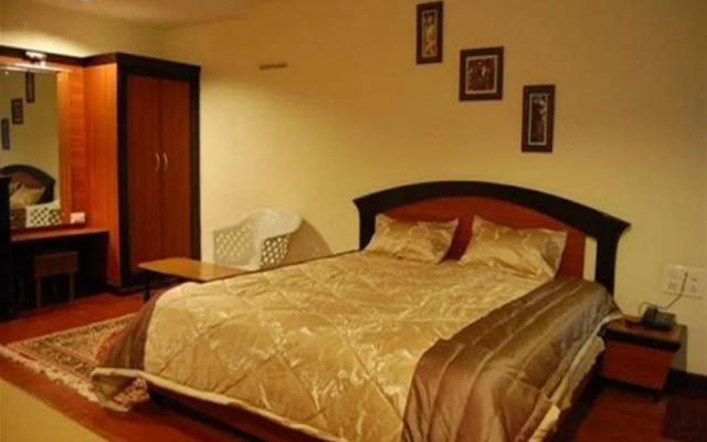 Hotel Honey Dew