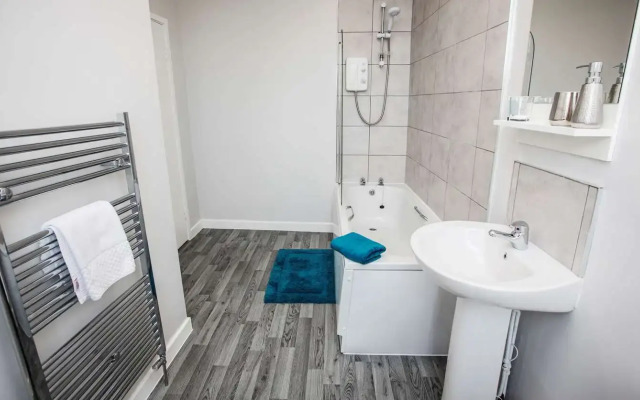 Hotel 52; Sure Hotel Collection by Best Western