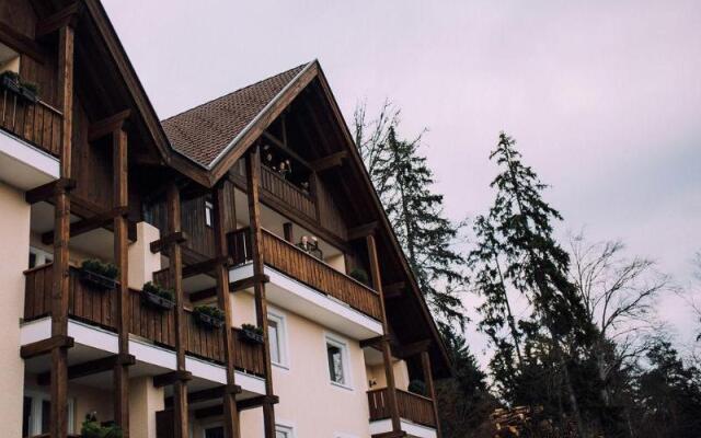 Отель Miramonti Boutique Hotel Италия, Авеленго - отзывы, цены и фото номеров - забронировать отель Miramonti Boutique Hotel онлайн вид на фасад