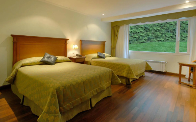 Huinid Bustillo Hotel & Spa