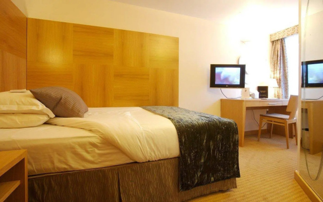 The Pinewood Hotel