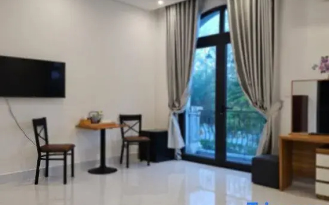 Hostel Nha Tia Near Beach Grandworld Phu Quoc