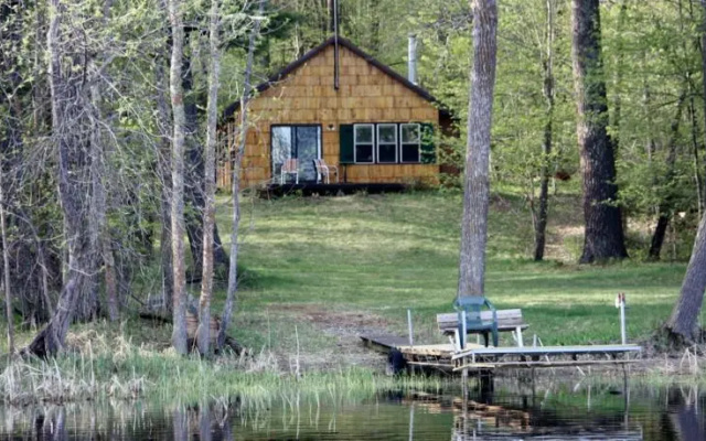 Secluded Lake Cabin