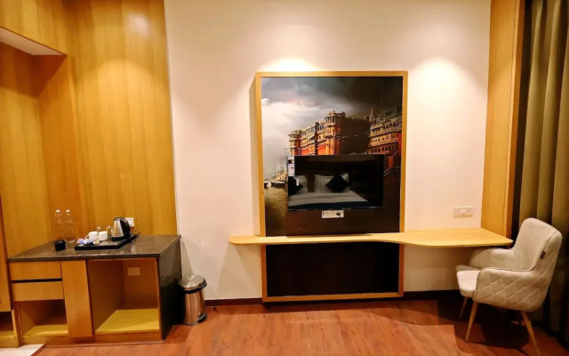 The GM Luxe Hotel Near Shree Khatu Shyam Ji Mandir