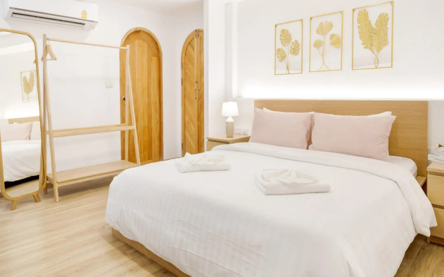 Grand Sattahip Hotel
