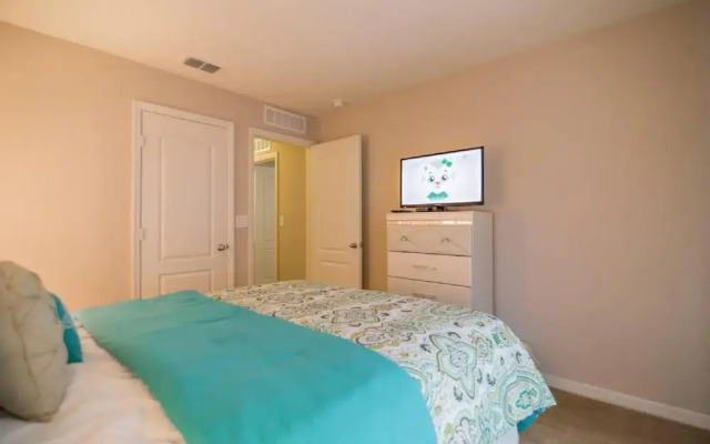 5133 Compass Bay