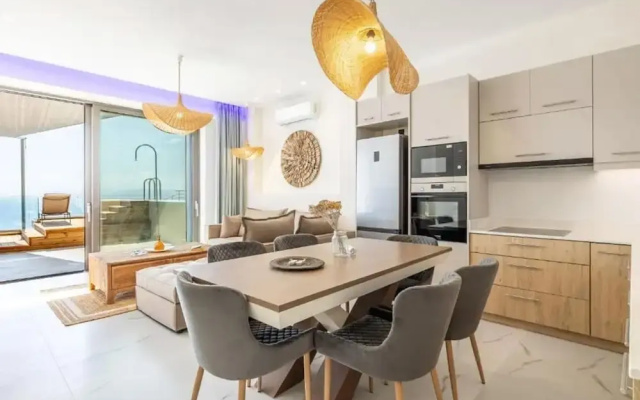 Eros Villa Crete