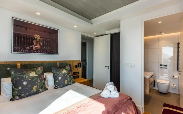 Latitude Aparthotel by Totalstay