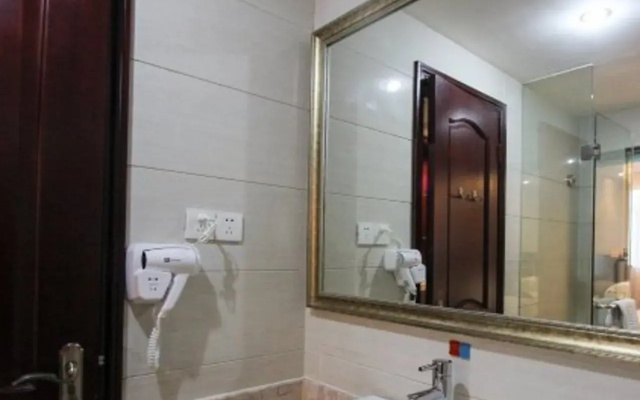 Vienna Hotel Hangzhou Xianghu Branch