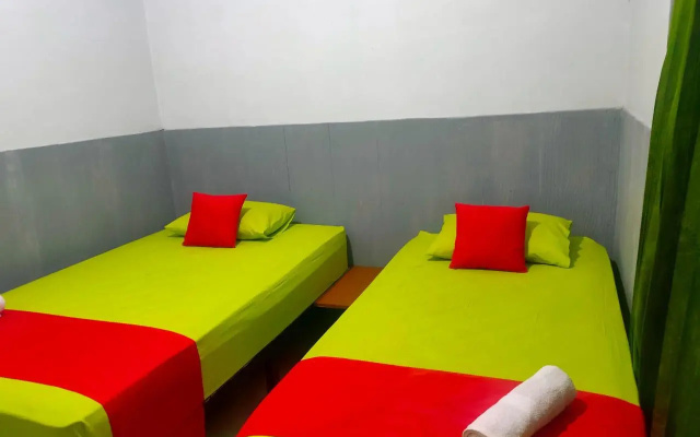 OYO 91179 Hotel Lagalleria