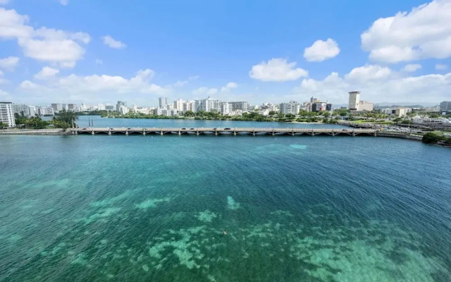 Lagoon821-bl in San Juan