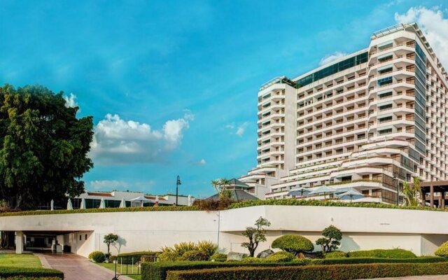 Отель Ambassador City Jomtien Pattaya - Ocean Wing вид на фасад