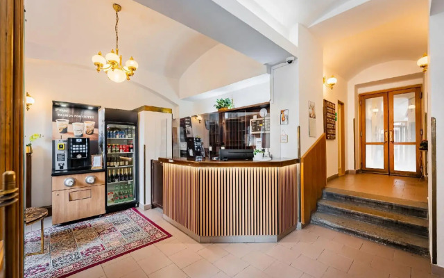Hotel Ostaš