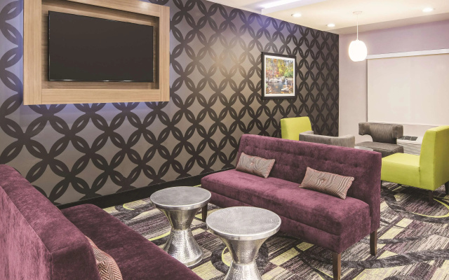 La Quinta Inn & Suites by Wyndham Milledgeville