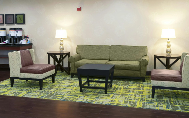 Hampton Inn & Suites Lamar