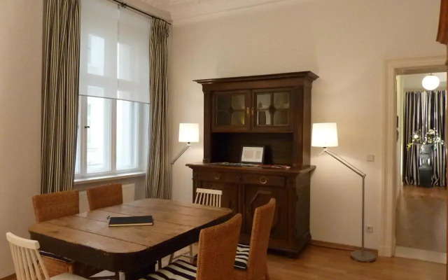 Apartment25