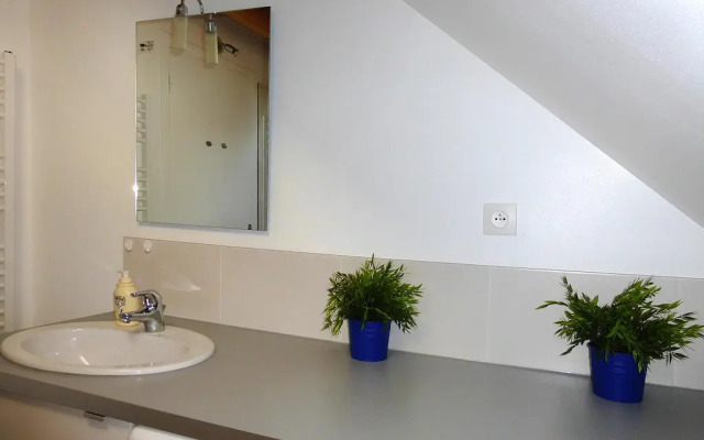 Apartment, Manneville-es-Plains