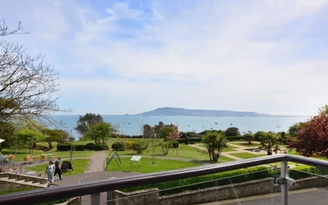 Sea King House