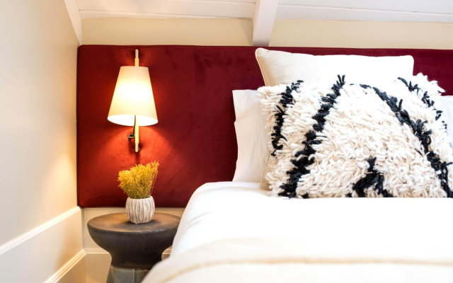 Harbour Inn Design Townhouse