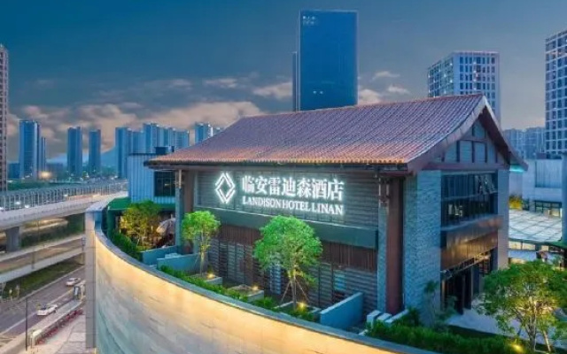 Landison Hotel Linan