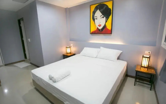 The Rooftop Residence Hostel