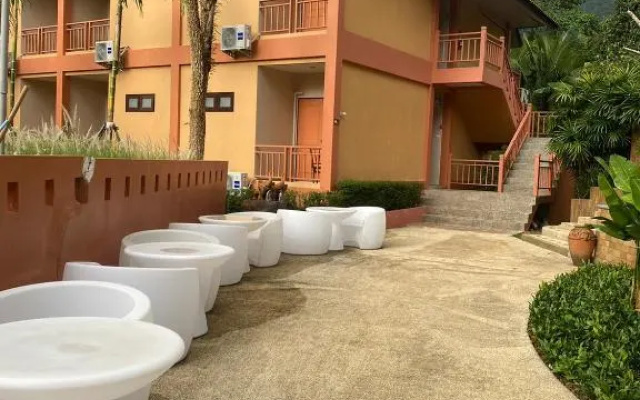 Dusila Hotel Kohchang