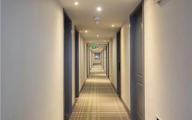 Premier City Comfort Hotel Bozhou Weiwu Square