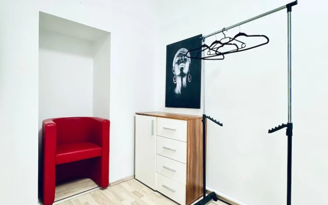 Modern 3BR Apartment 10 Min to FAC Platz
