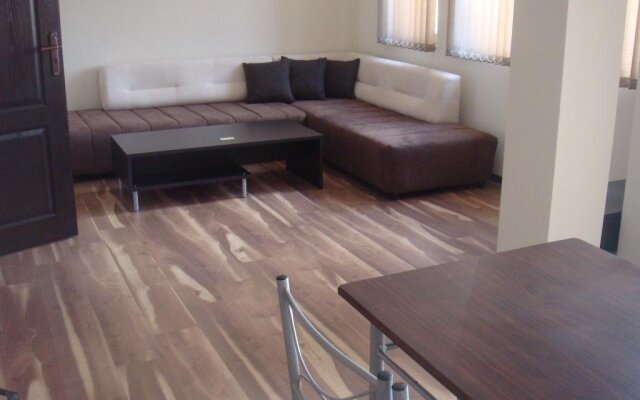 Ivatea Family Hotel Равда комната для гостей