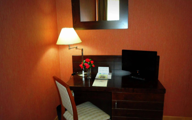 Hotel Diecimare
