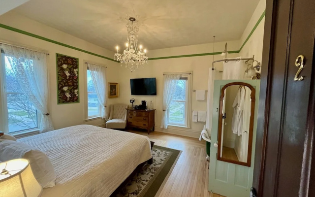 Ludington House B&B