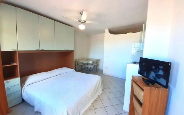 Pleasant Holiday Home in Marinella Near the sea