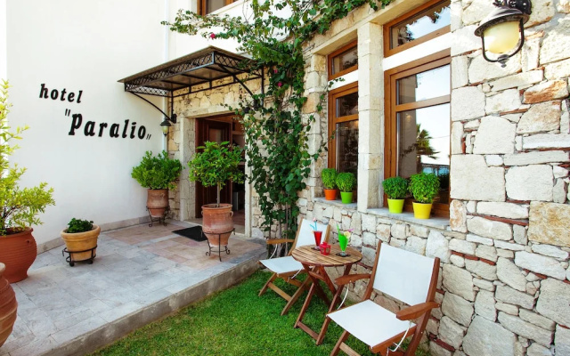 Paralio Hotel