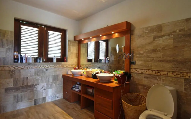 Las Terrenas Front Beach And Garden Villa With Private Staff