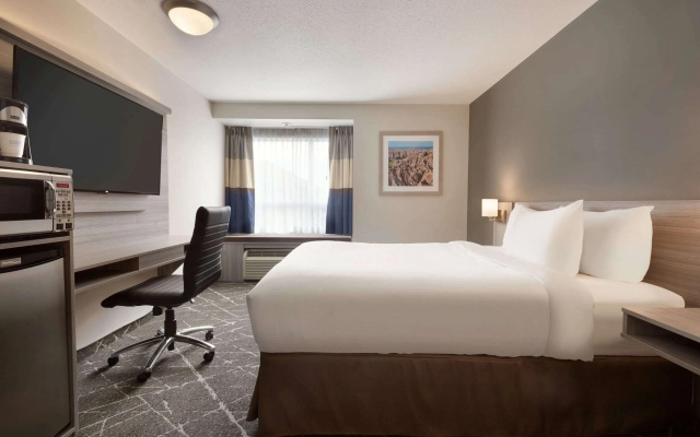 Microtel Inn & Suites By Wyndham Lloydminster