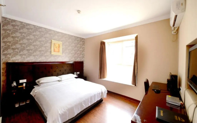 Dazhou Yimeijia Business Holiday Hotel